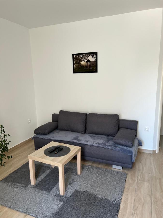 Apartment Sunrise With Private Parking Pula Exterior foto