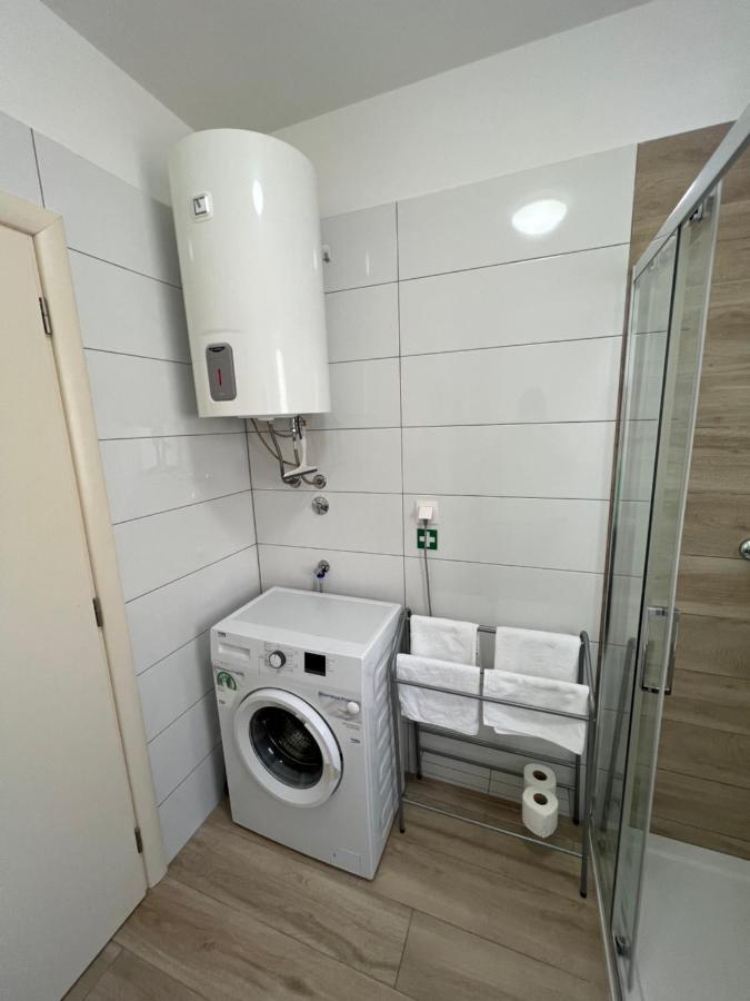 Apartment Sunrise With Private Parking Pula Exterior foto